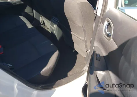 2017 Nissan Sentra Sr z USA, uszkodzony, nr VIN 3N1AB7AP8HY222440